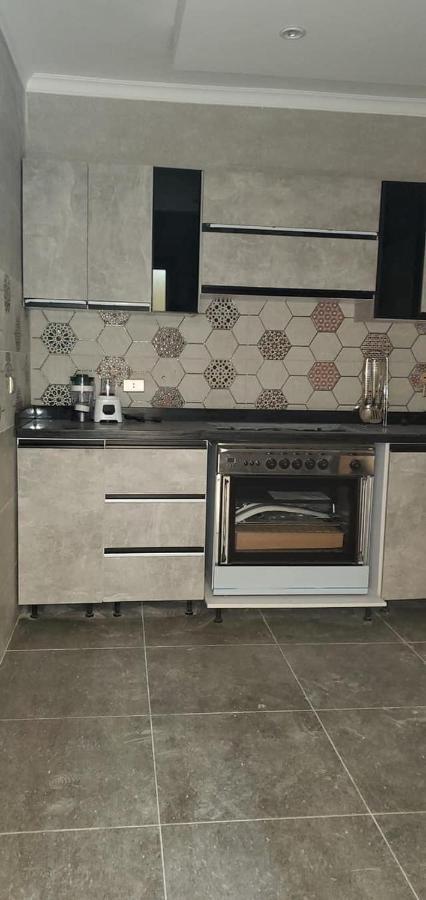 مفروشة اطلاله علي النيل مباشرة Apartment