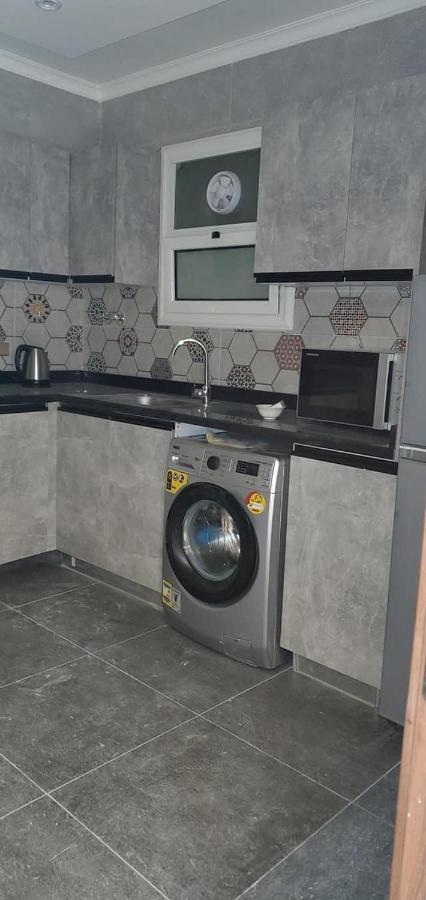 مفروشة اطلاله علي النيل مباشرة Apartment Cairo